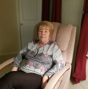 Meet your Posher, Debra